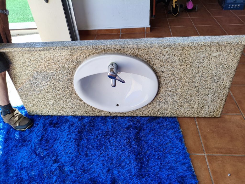 Pedra e lavatório móvel de Wc
