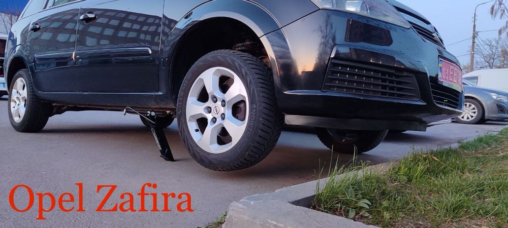 Продам домкрат ОРИГІНАЛЬНИЙ на Опель GM, балонники