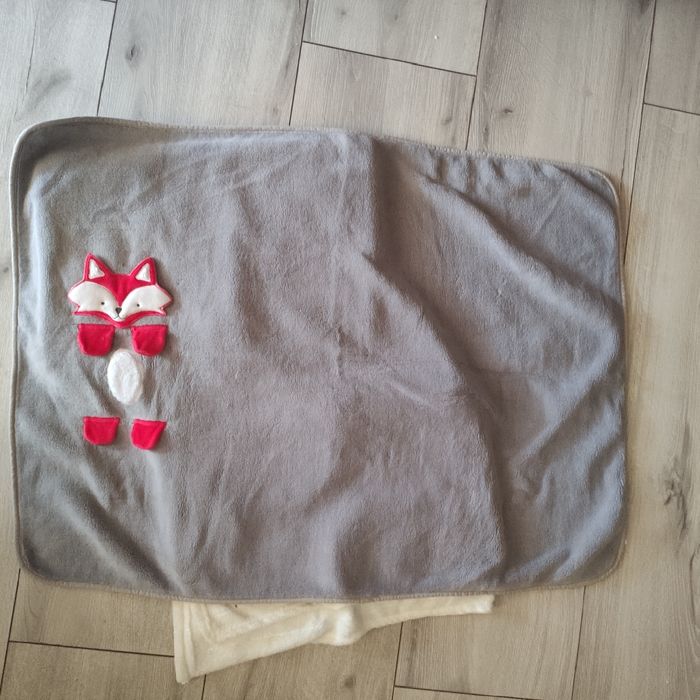 Zestaw kocyk x3 Wymiary 98x76 cm