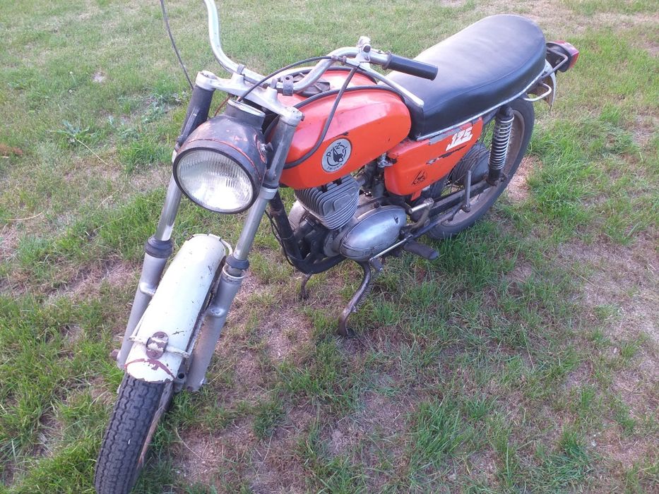 Sprzedam WSK 125 KOS w pełni sprawny motor