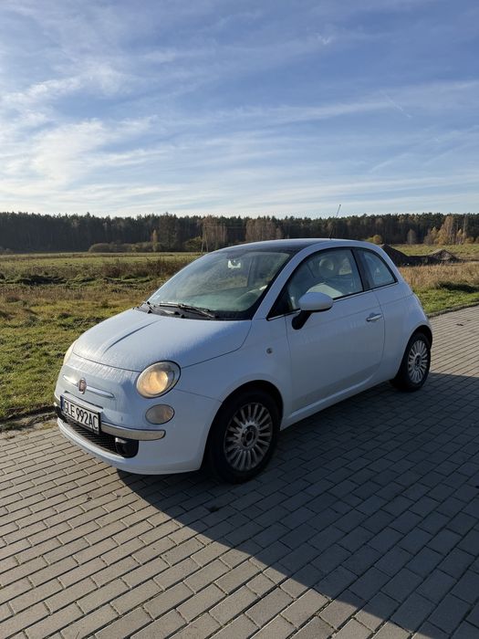 Fiat 500 rocznik 2008 Diesel panorama błękitny