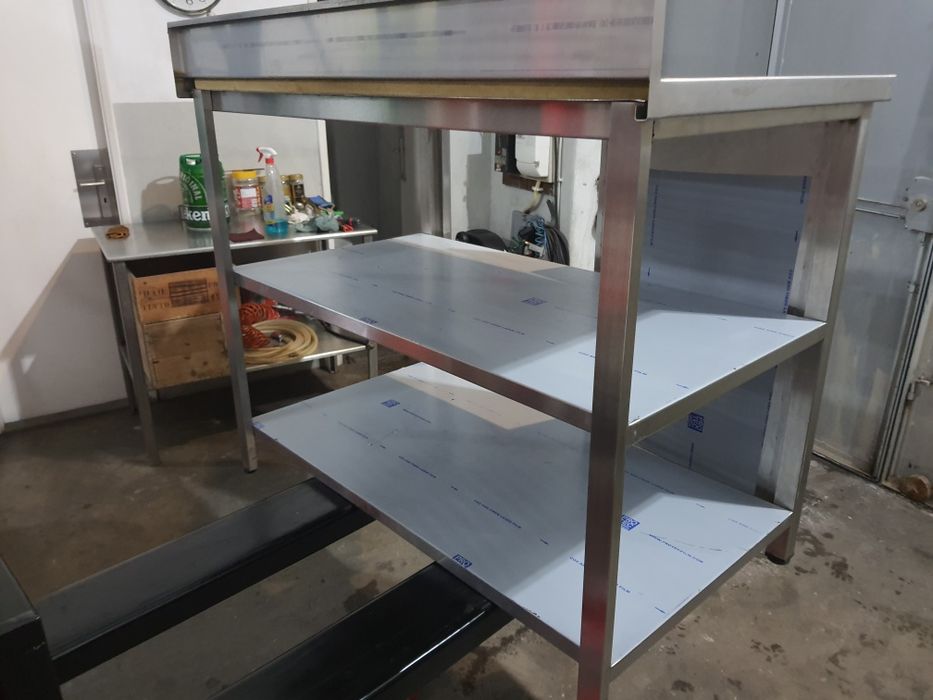 Escaparate Bancada em inox reforçado