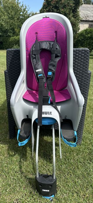 Fotelik rowerowy Thule RideAlong jasnoszary, stan bardzo dobry.