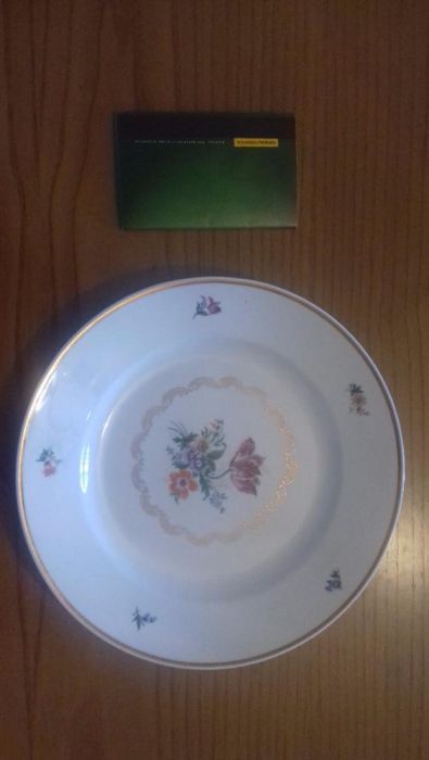 Prato Porcelana Alemão Pintado a mão