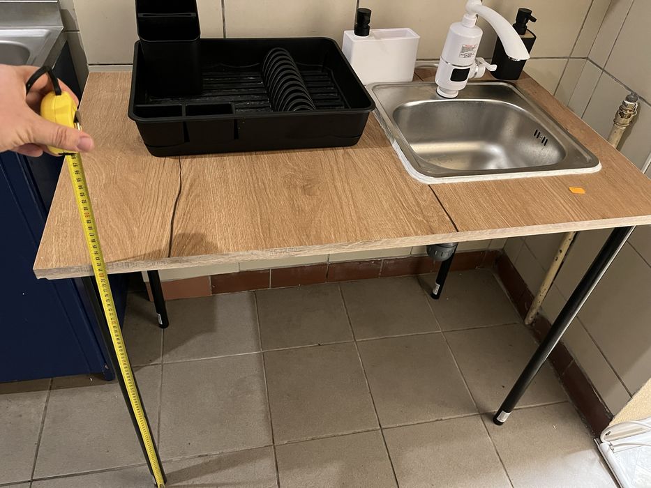 Sprzedam stół ze zlewozmywakiem