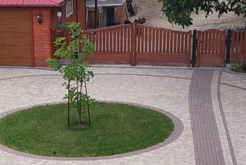 Brama drewniana plus furtka