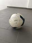 Bola Kipsta tamanho 4 F 500 Fifa Basic