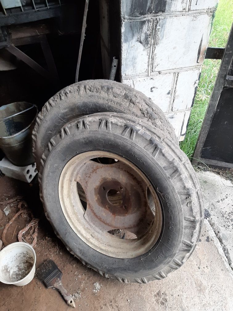 koło koła felga opona 6.00 - 18  przód ursus c360 c355 c4011,3011