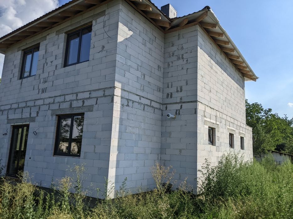 Будівництво будинків,монолітні бетонні роботи,кладка газоблоку,цегли