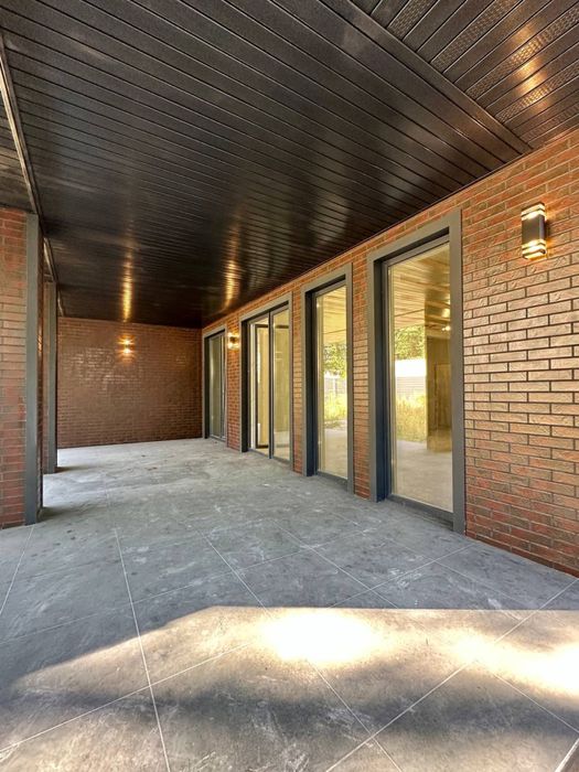 Одноповерховий будинок 160 м2 на 7 сотках, лісова Буча. Без комісії