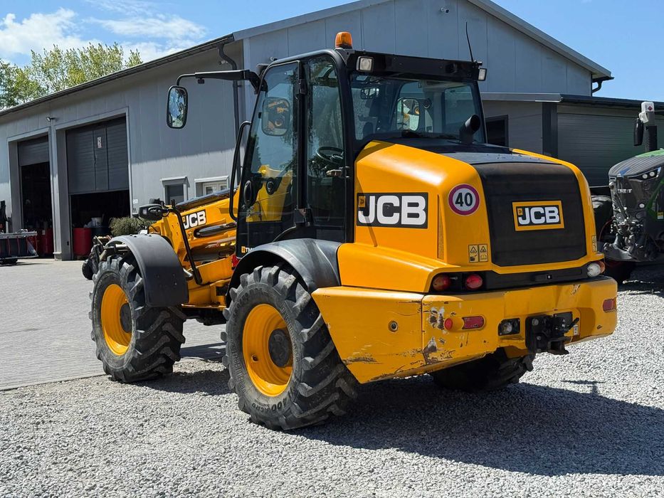 JCB TM 320 Ładowarka przegubowa teleskopowa, 2018 rok, 6200 mtg.
