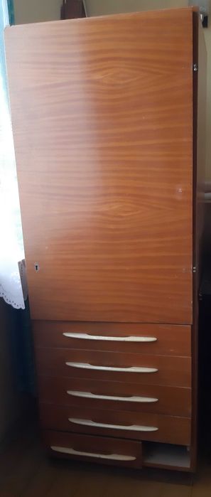 Szafa z szufladami