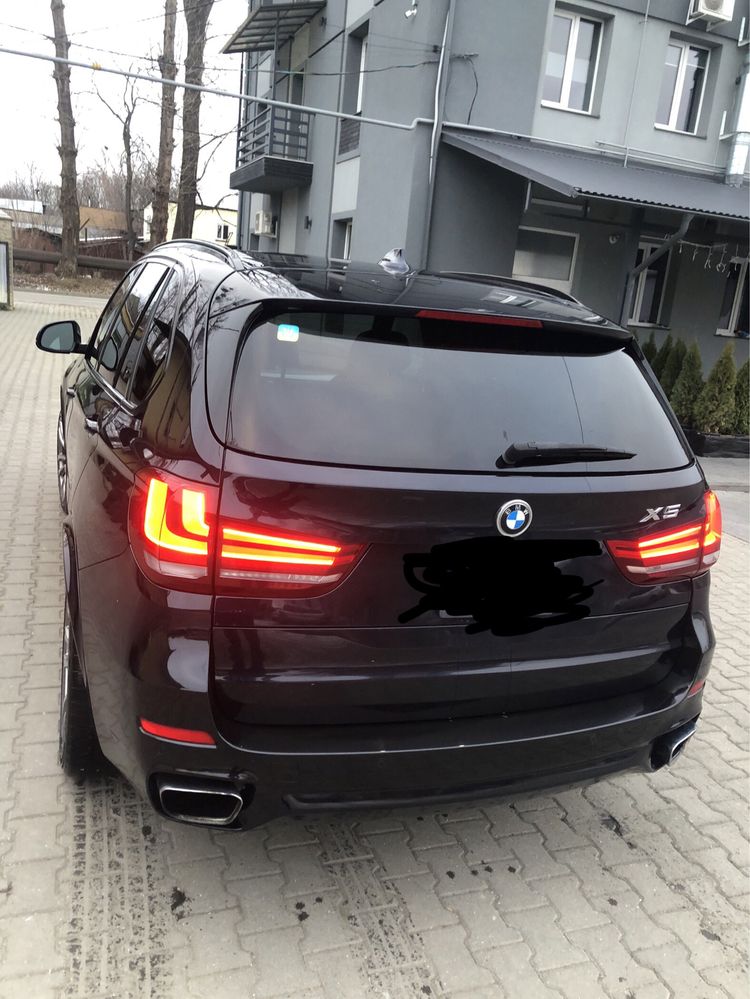 BMW  X-5 М(2015 г 3,0бензин)