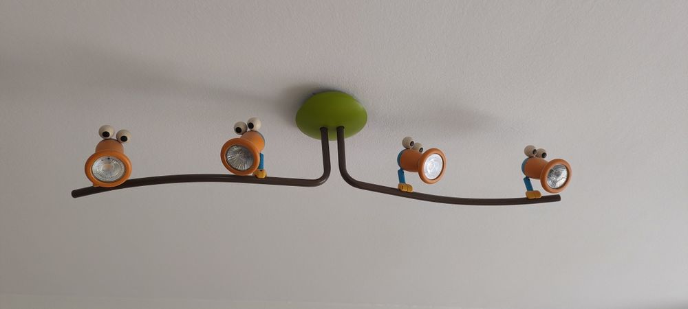 Sprzedam lampę do pokoju dziecięcego