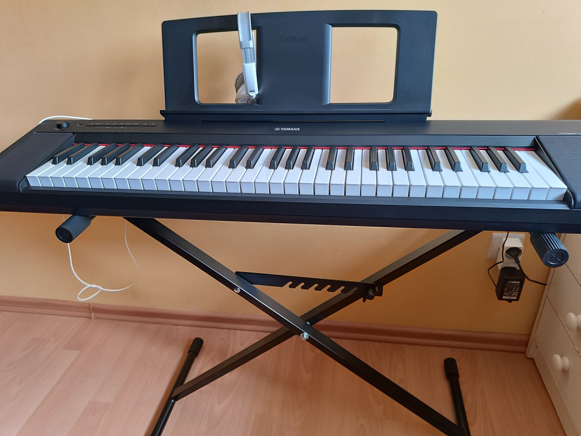 Pianino cyfrowe Yamaha NP-15B
