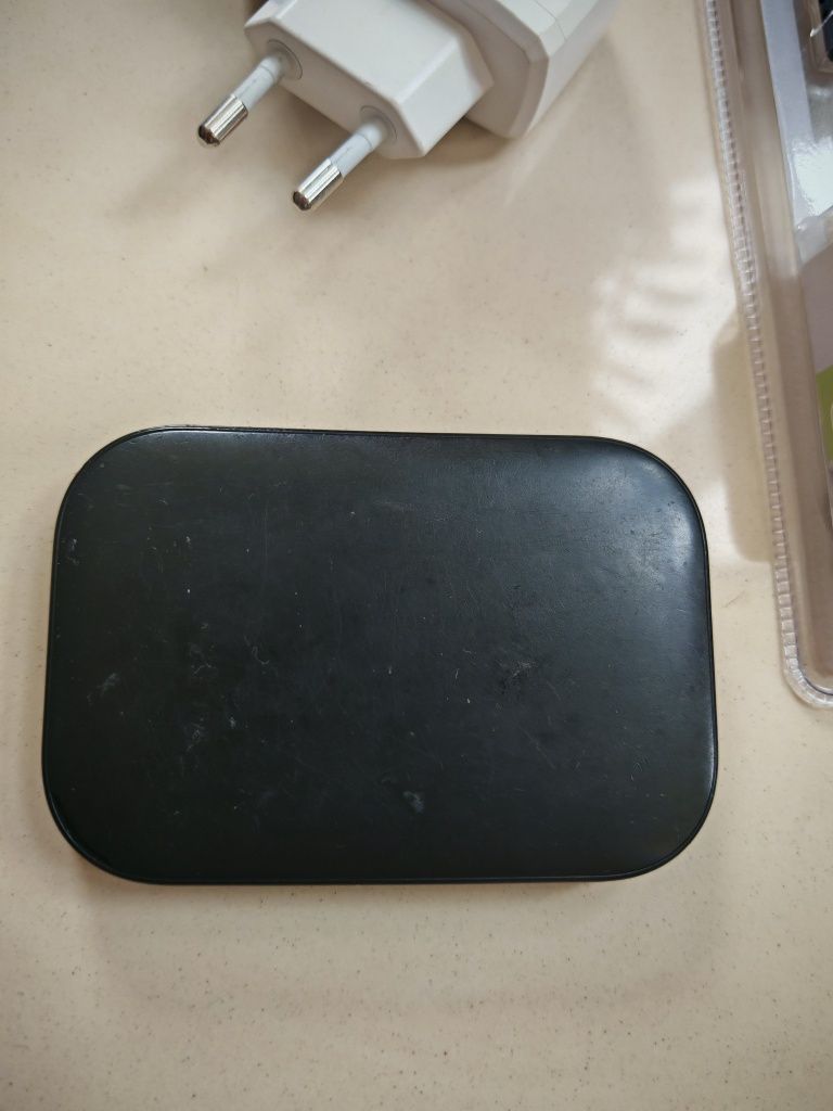 Router 4G LTE mobilny przenośny z baterią na wyjazd bez simlocka wifi