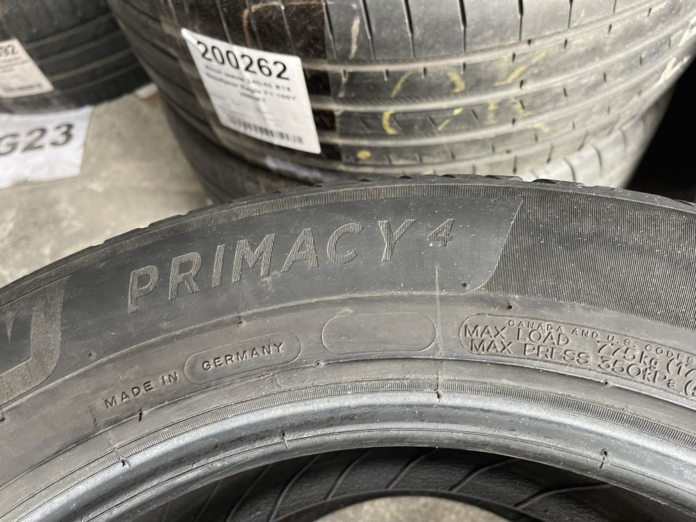 Шины 235/65 R17 Michelin б/у 3,5 мм лето пара U3