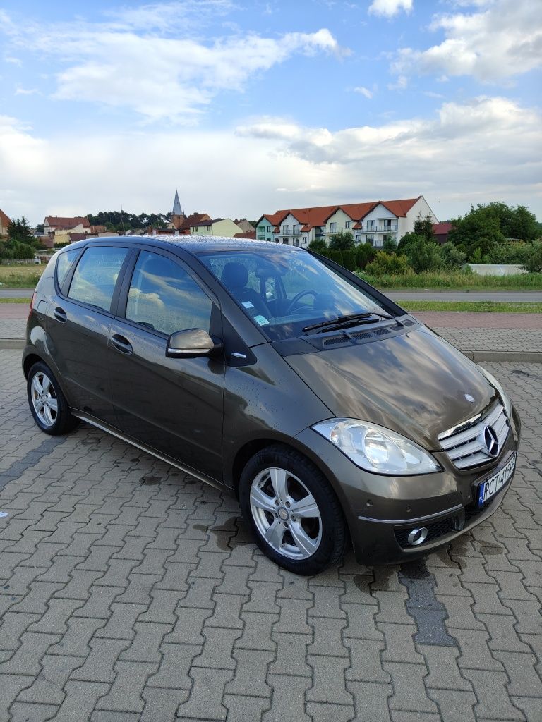 Marcedes w169 avantgarde. Niski przebieg, Zarejstrowany