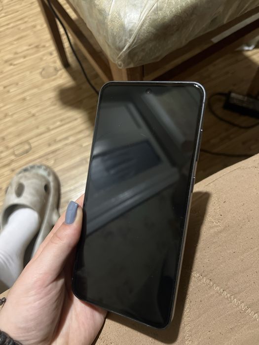 Телефон Samsung S24 FE