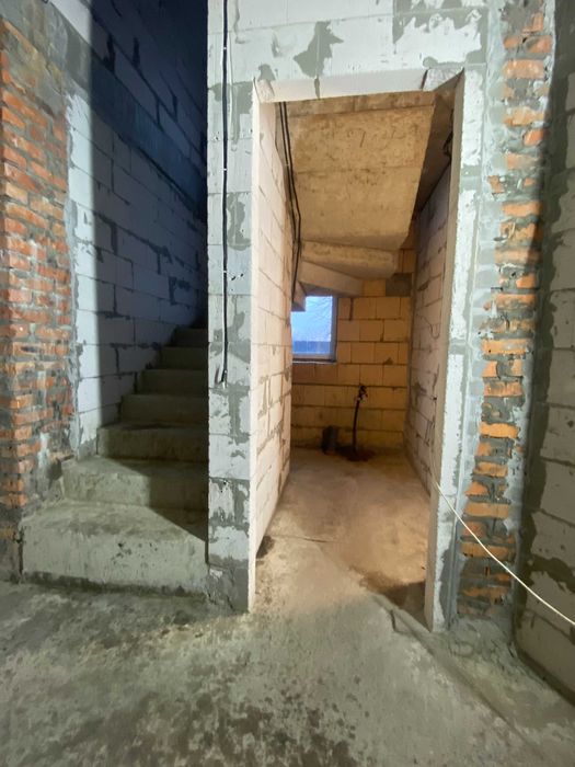 Таунхаус з найбільшою ділянкою в центрі міста, військовим знижка