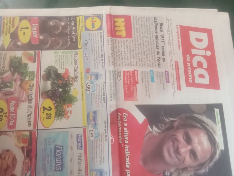 Dois jornais A Dica da Semana. Lidl.