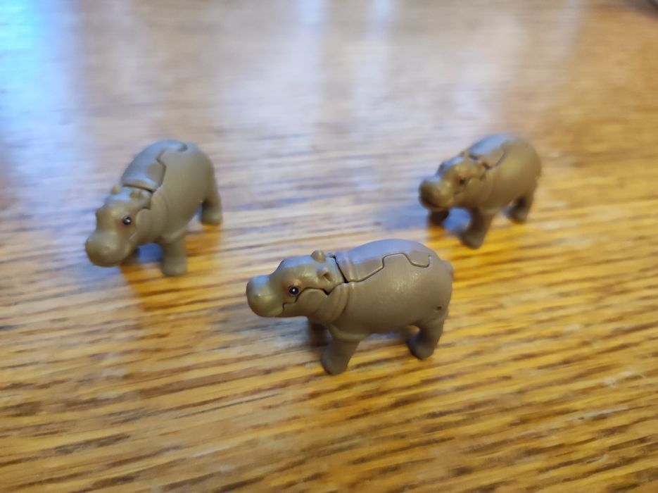 Zabawki Kinder niespodzianka HIPOPOTAM  3szt