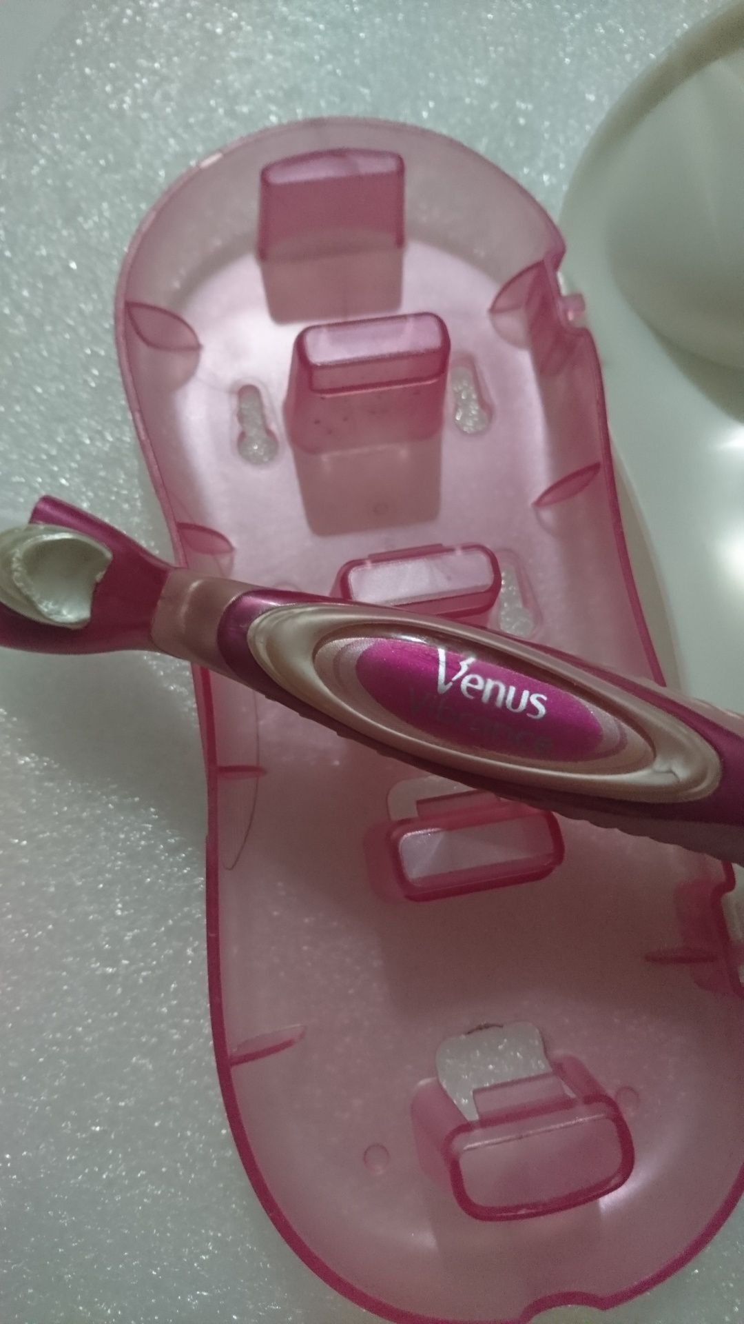 Станок бритвенный Gillette Venus