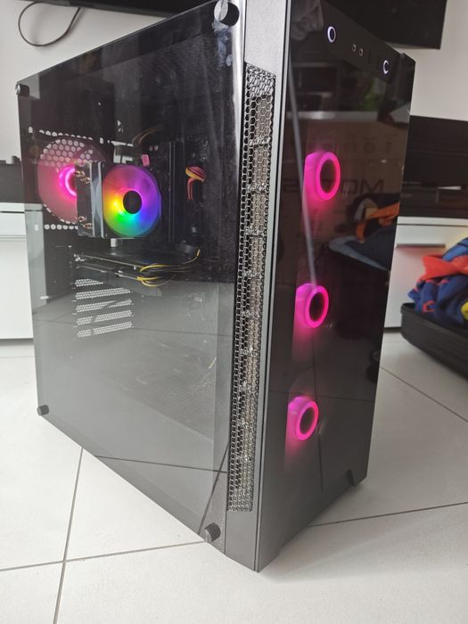 PC i5 10gen / 32GB / Radeon RX6600XT 8GB / SSD / Windows11