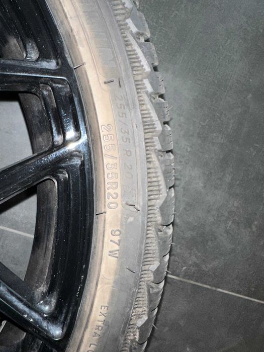 Felgi Seventy9 R20 + Opony Zimowe Audi VW