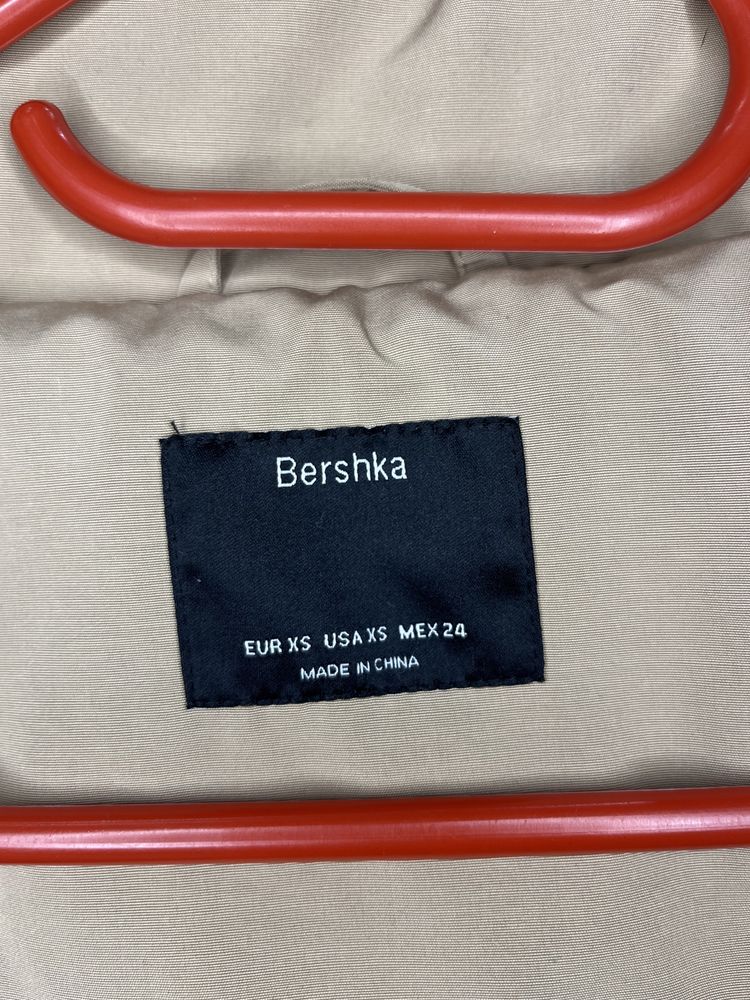 Куртка-плащ Bershka