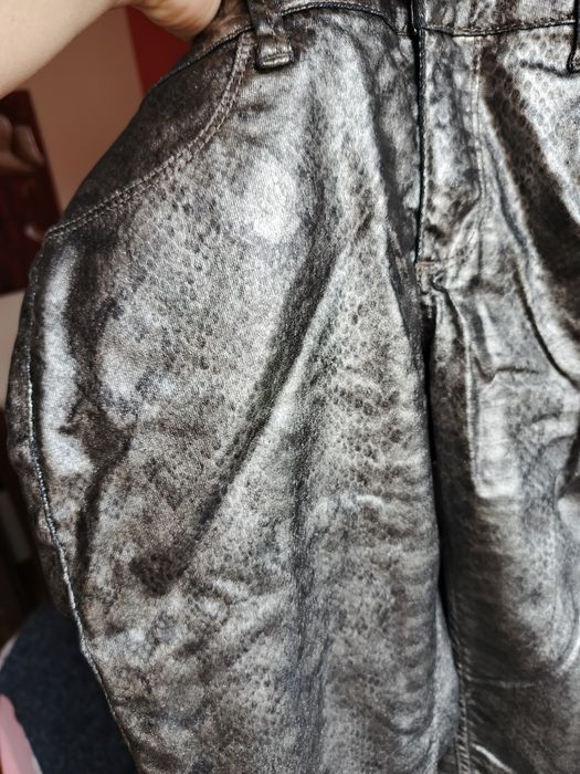 Spodnie Ala skóra węża