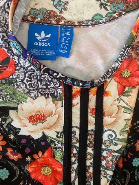 Sukienka Adidas Originals JARDIM AGHARTA  rozmiar 38/40