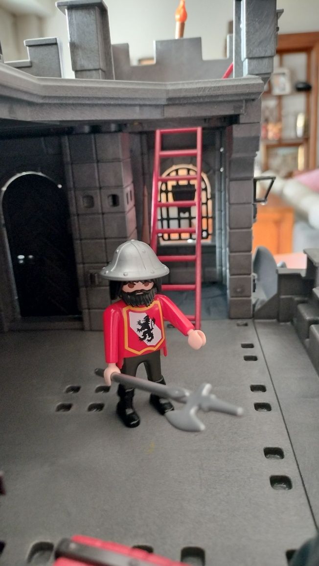 Playmobil Castelo da Rocha do Dragão