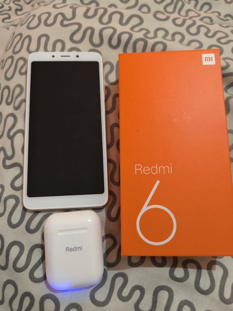 Xiaomi Redmi 6a novo + fone