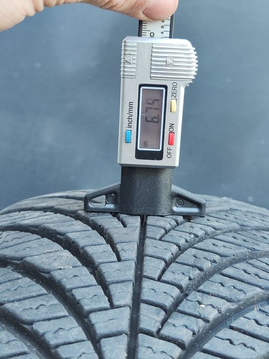 Шина 195/65r15 розпаровка одиночка Goodyear vector 4-season Gen-2