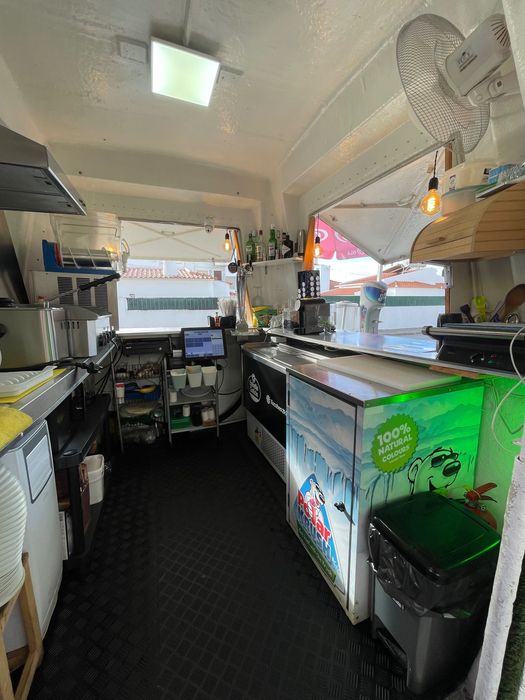 Roulote bar (kiosque)  arrendo ou vendo