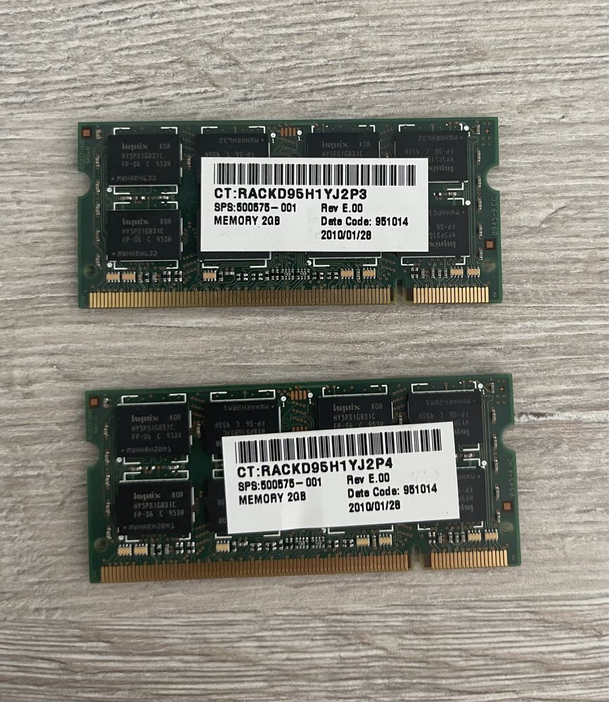 Memória RAM Hynix 4GB (2x2GB) PC2-6400S-666