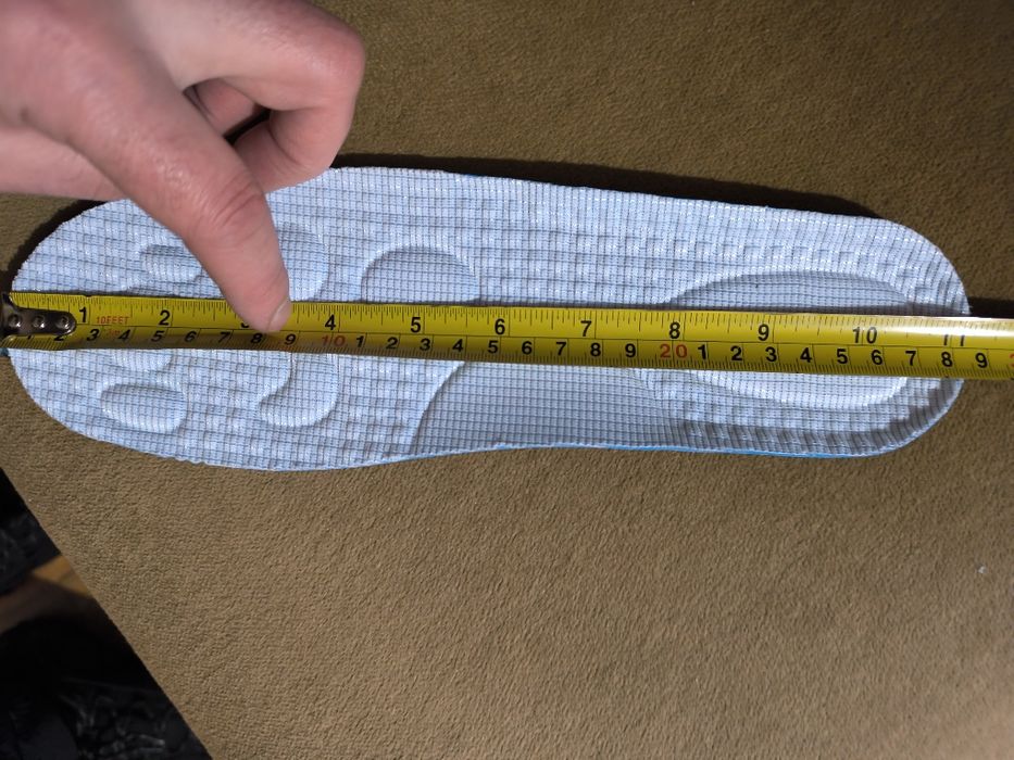 Новые осенние ботинки стелька 28 см