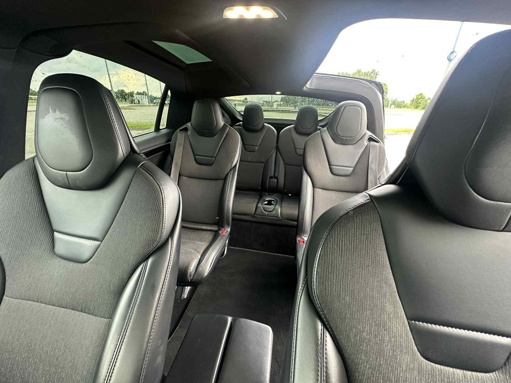 Tesla X 2017r. P100D
