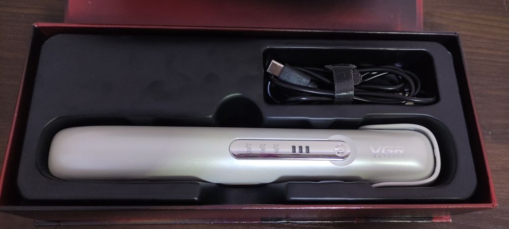 Портативний бездротовий акумуляторний випрямляч-праска для волосся VGR