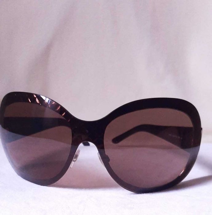 Óculos de sol castanhos - Chanel