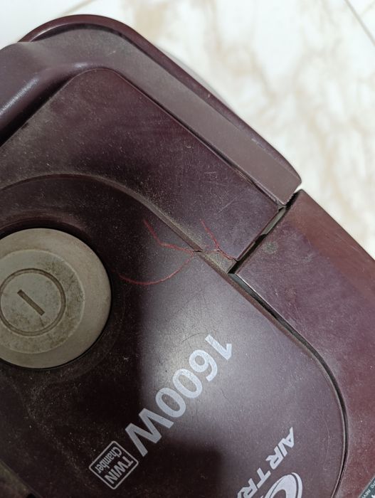 Продам циклонный пылесос