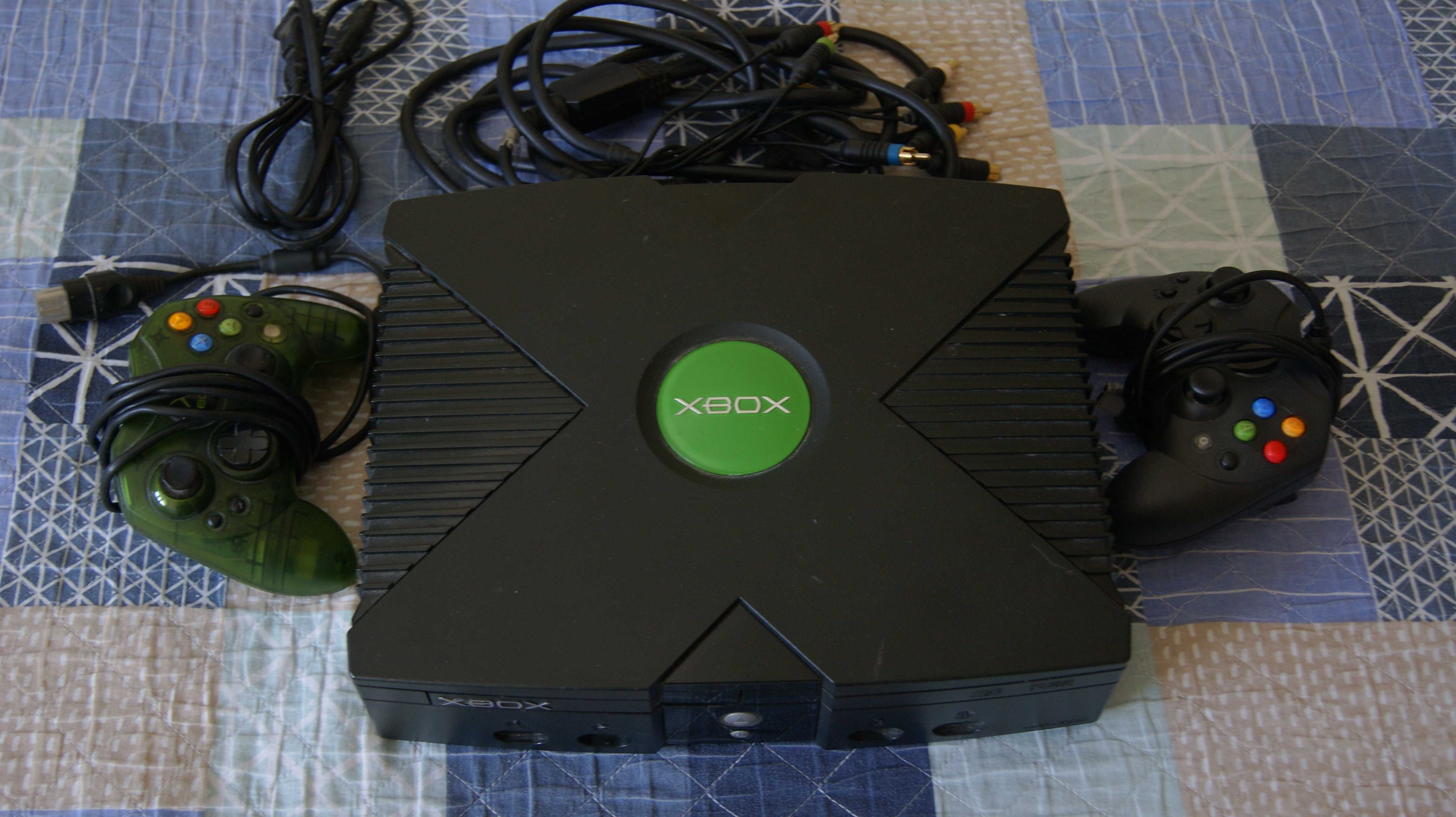 Consola XBOX original c/ HDD SATA (mais rápido) (consola 120v)