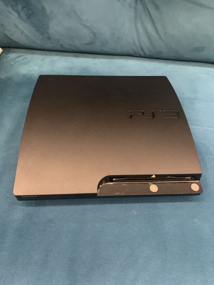 Ps 3 slim i 18 płyt