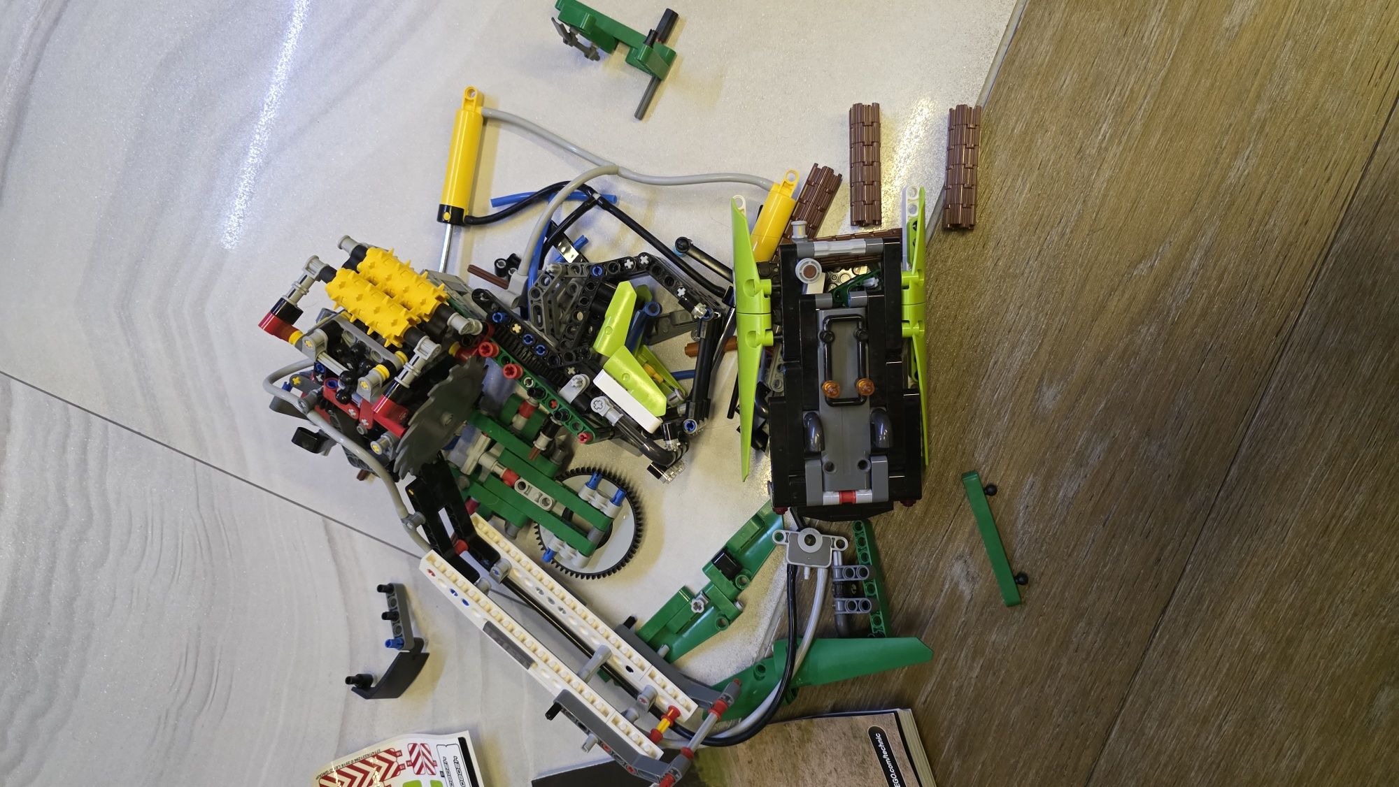 Конструктор LEGO Technic 42080 оригінал