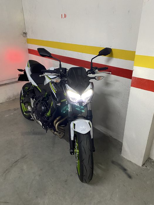 Kawazaki Z 650 Vendo sem documentos