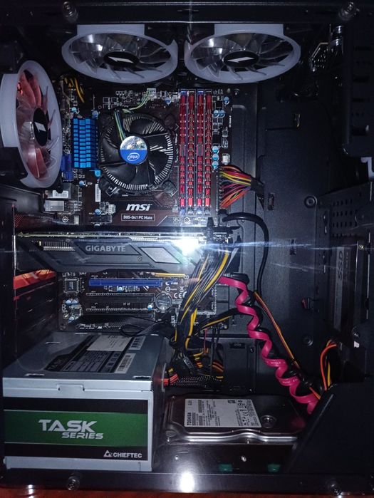 ПК на 1150 сокете, i5-4590,gtx1050TI 4gb,ОЗУ-16gb,SSD-240gb,HDD-1000gb