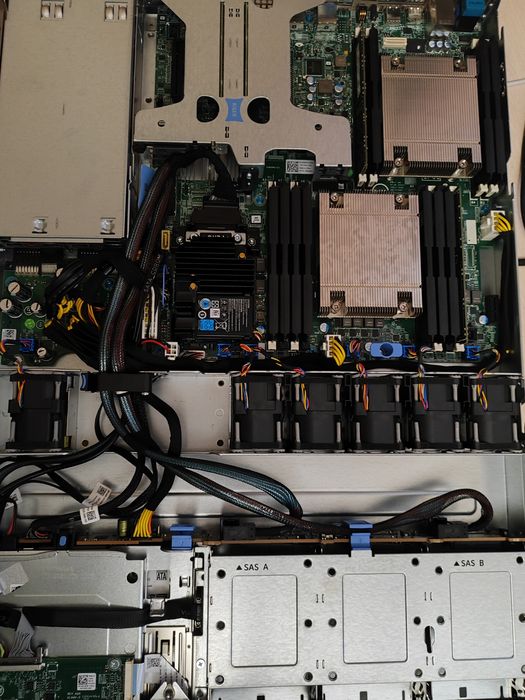 Dell PowerEdge R430 | 2× Xeon 16/32 | 64GB RAM