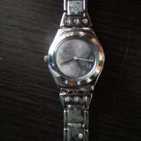 Швейцарские наручные женские часы swatch irony .
