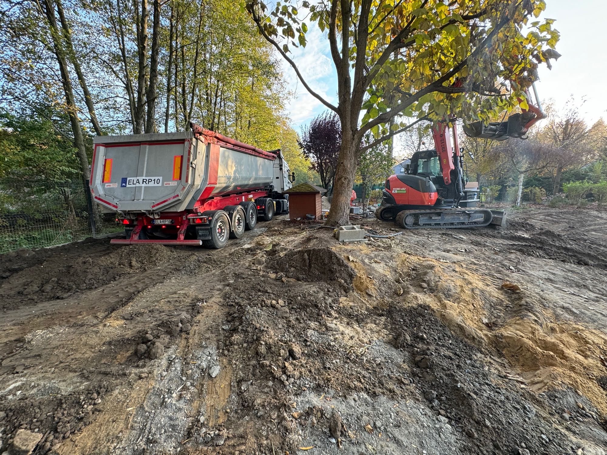 Transport 28 ton wanna patelnia łódka Niskopodwoziowy Maszyn Koparek